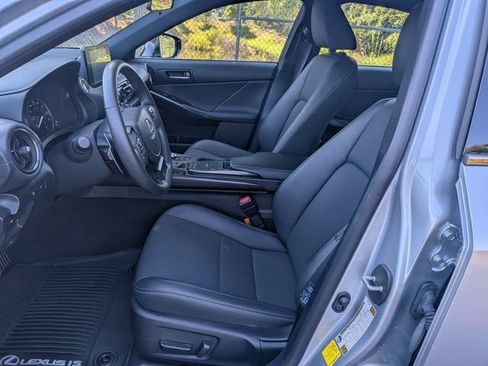 Used 2024 Lexus IS 350 F Sport RWD image 7