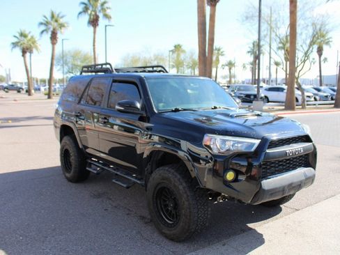 Used 2019 Toyota 4Runner TRD Off-Road Premium image 7