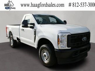 New 2026 Ford F250 XL w/ F-250 >10K GVWR Package video 1