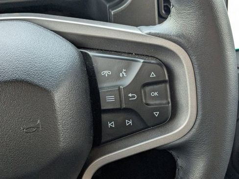 Used 2024 Ford Bronco Big Bend image 17