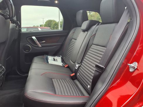 Used 2023 Land Rover Discovery Sport SE R-Dynamic image 10
