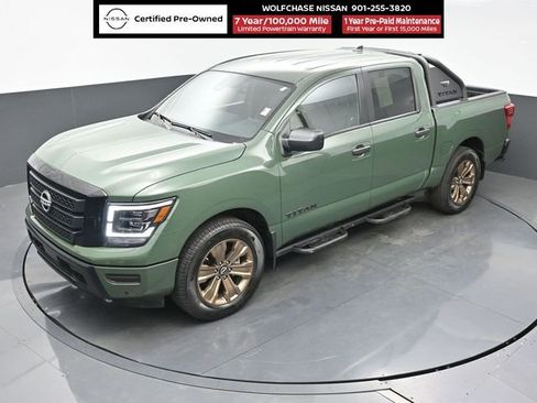 Certified 2024 Nissan Titan SV w/ SV Bronze Edition Package RWD image 31