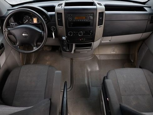 Used 2012 Freightliner Sprinter 2500 image 2