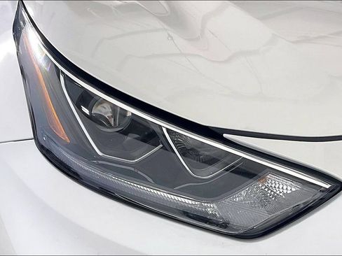 Used 2020 Toyota Highlander Platinum AWD/4WD image 40