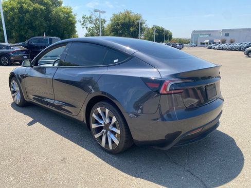 Used 2025 Tesla Model 3 Long Range RWD image 7
