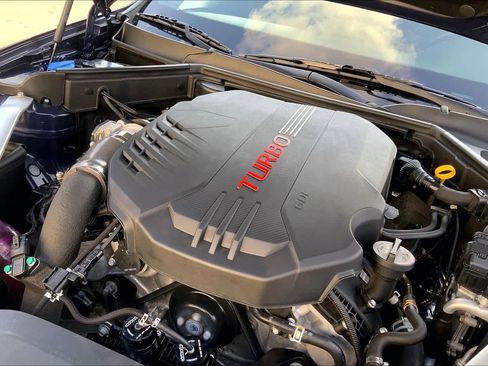 Used 2020 Kia Stinger GT image 32