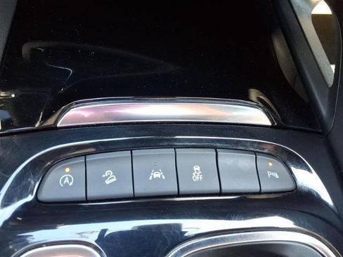 Used 2023 Buick Envision Essence w/ Sport Touring Package AWD/4WD image 27