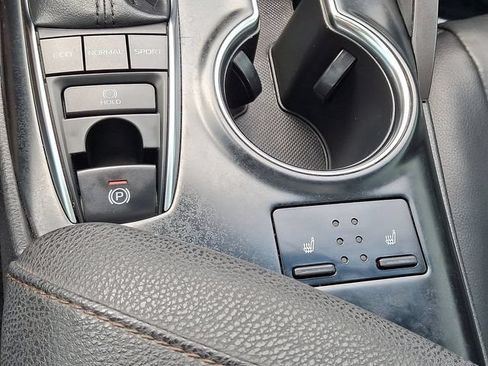Used 2018 Toyota Camry XLE w/ Driver Assist Package FWD image 24