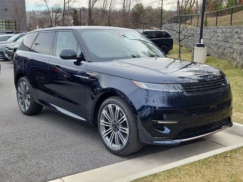 New 2026 Land Rover Range Rover Sport Dynamic SE AWD/4WD image 10