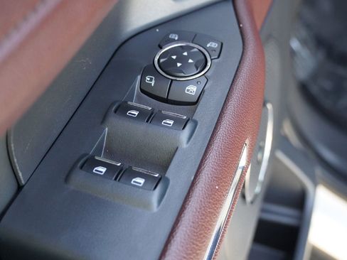 Used 2024 Ford Expedition Max Limited image 21