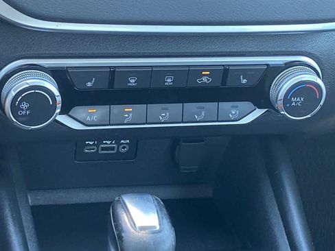 Used 2020 Nissan Altima 2.0 SR FWD image 18