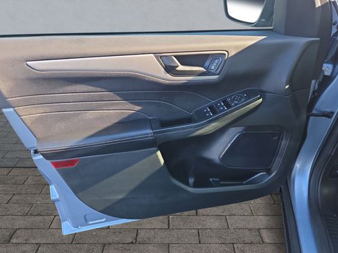 Certified 2022 Ford Escape SE w/ Convenience Package image 10