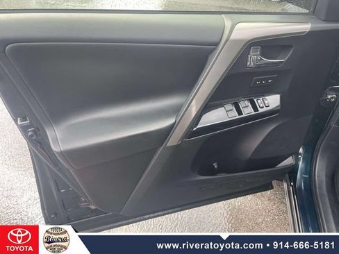 Used 2017 Toyota RAV4 Limited w/ Carpet Mat Package AWD/4WD image 18