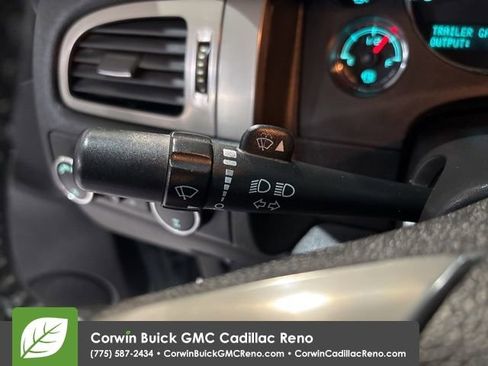 Used 2013 Chevrolet Silverado 2500 LTZ w/ LTZ Plus Package image 15