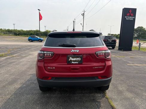 Used 2025 Jeep Compass Limited AWD/4WD image 4