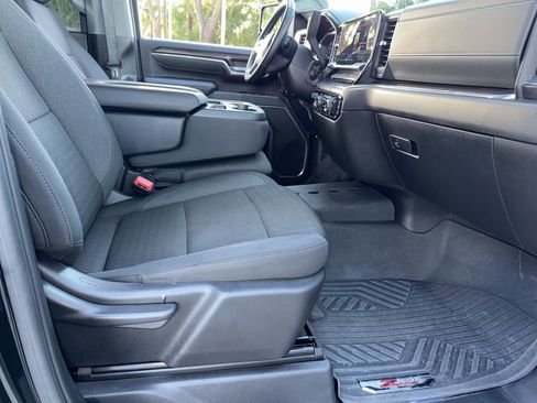 Used 2025 Chevrolet Silverado 2500 LT AWD/4WD image 28