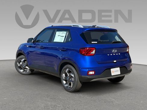 New 2026 Hyundai Venue SEL image 27