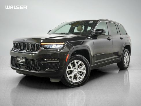Used 2023 Jeep Grand Cherokee Limited AWD/4WD image 1
