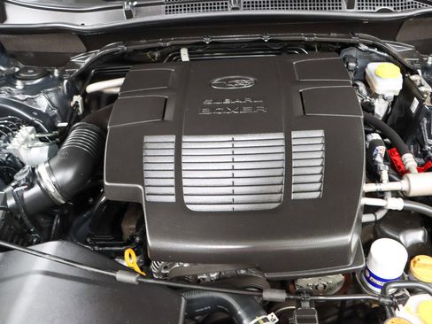 Used 2023 Subaru Forester Touring w/ Popular Package #2 image 31