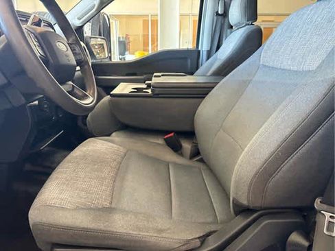 Used 2021 Ford F150 XLT image 18