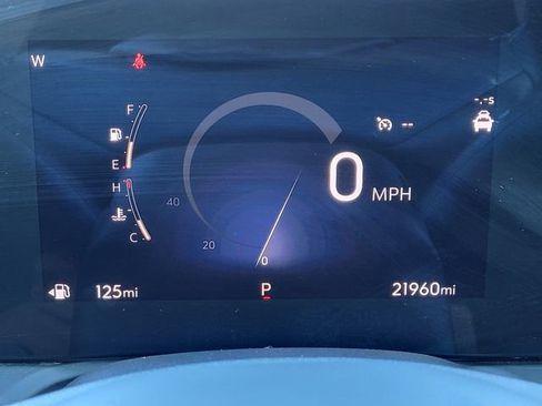 Used 2025 Buick Encore GX Preferred AWD/4WD image 14