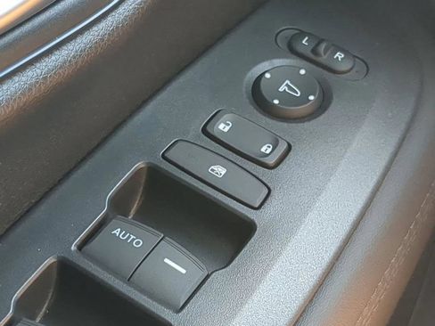 New 2027 Honda HR-V LX image 18