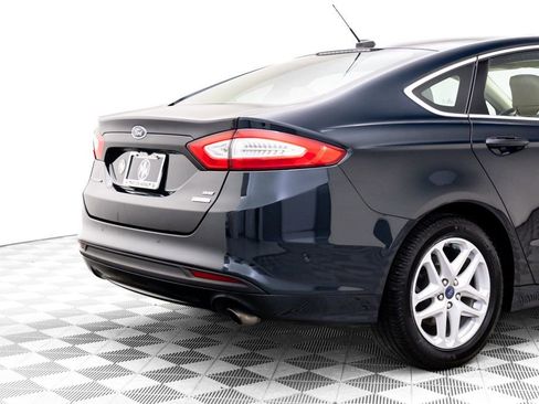 Used 2014 Ford Fusion SE w/ Equipment Group 202A image 35