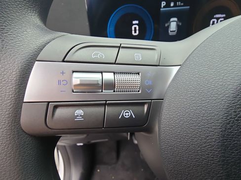 New 2026 Hyundai Kona SE image 16