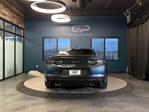 Used 2019 Chevrolet Camaro LT w/ RS Package image 4