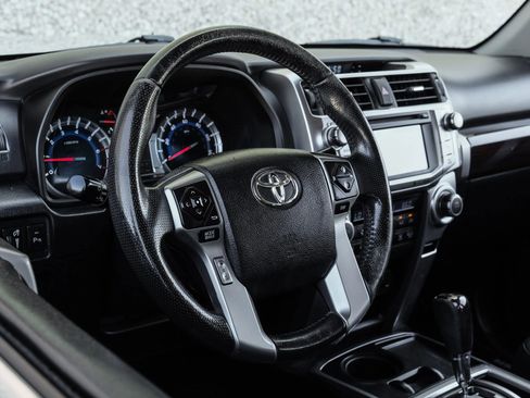 Used 2014 Toyota 4Runner Limited RWD image 16