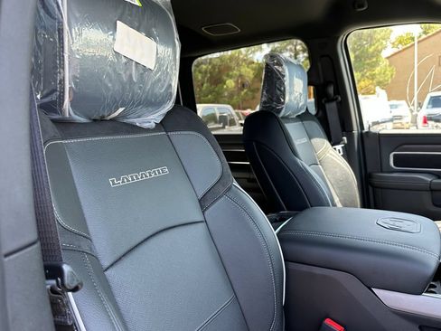 New 2026 RAM 2500 Laramie AWD/4WD image 13
