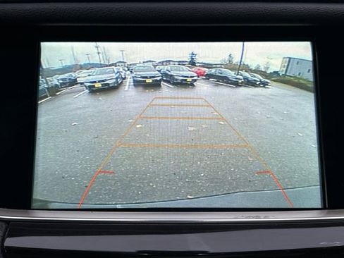 Used 2018 Cadillac XT5 FWD image 27