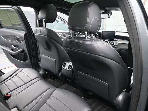 Used 2018 Mercedes-Benz GLC 300 image 27