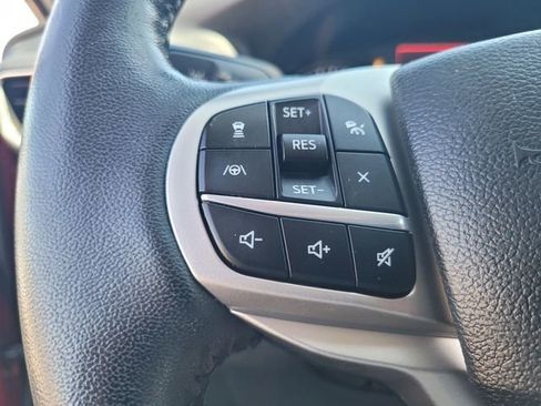 Certified 2022 Ford Explorer XLT w/ Equipment Group 202A image 27