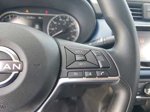 New 2025 Nissan Versa SV w/ Trunk Package image 22