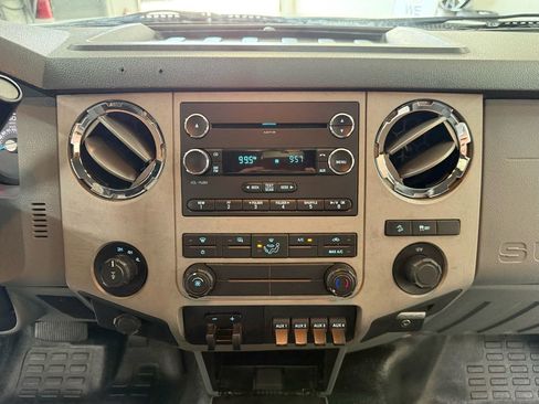 Used 2015 Ford F350 XLT w/ XLT Value Package AWD/4WD image 26