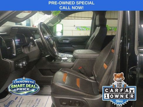 Used 2024 GMC Sierra 3500 AT4 w/ AT4 Premium Plus Package AWD/4WD image 7