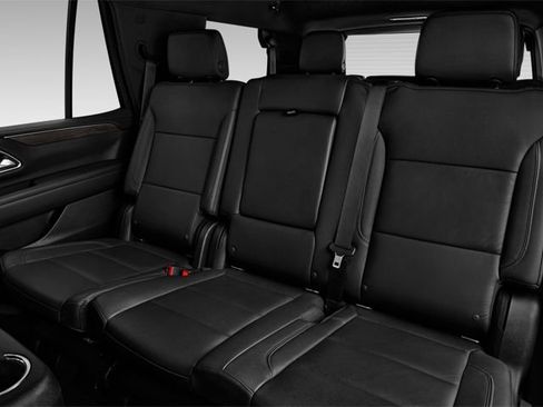 Used 2025 Chevrolet Tahoe RST w/ Comfort Package AWD/4WD image 10