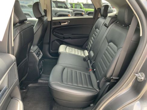 Used 2021 Ford Edge SEL w/ Convenience Package AWD/4WD image 50