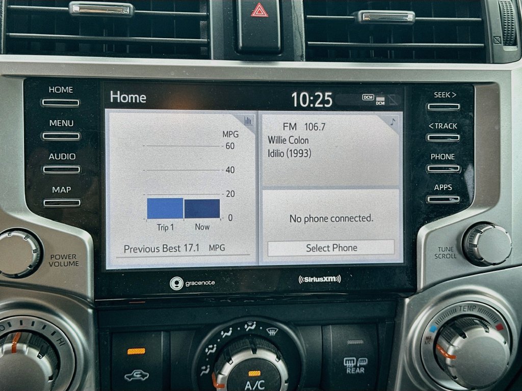 Used 2022 Toyota 4Runner TRD Sport AWD/4WD image 14