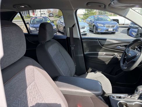 Used 2022 Chevrolet Equinox LT image 26