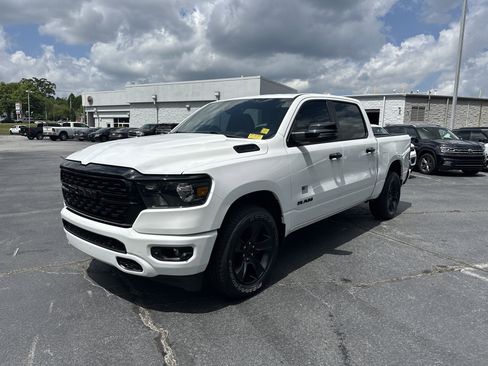 Used 2023 RAM 1500 Big Horn AWD/4WD image 5