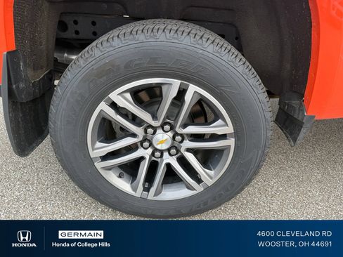 Used 2021 Chevrolet Colorado W/T w/ Custom Special Edition AWD/4WD image 5