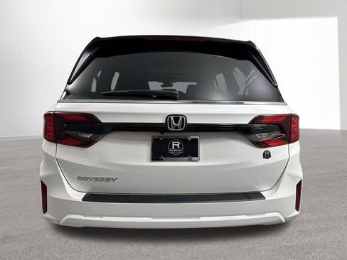 Certified 2026 Honda Odyssey EX-L image 35