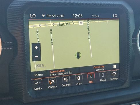 Used 2022 Jeep Wrangler Unlimited Sahara w/ Safety Group image 28