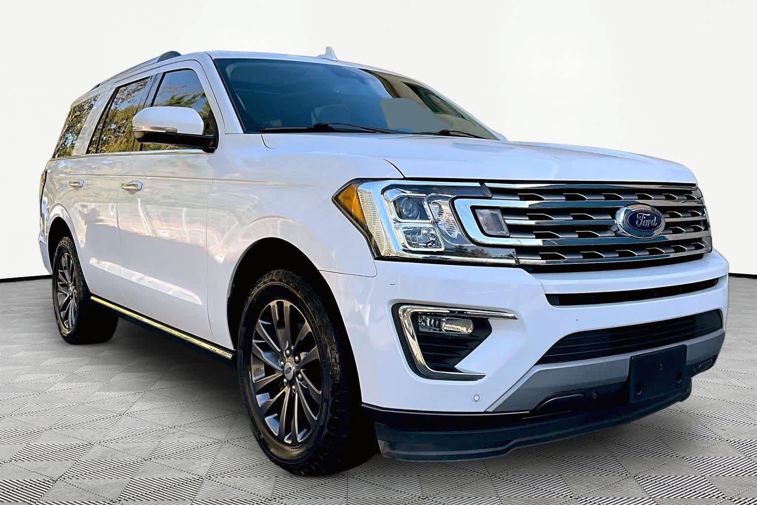 Used 2021 Ford Expedition Limited RWD image 3