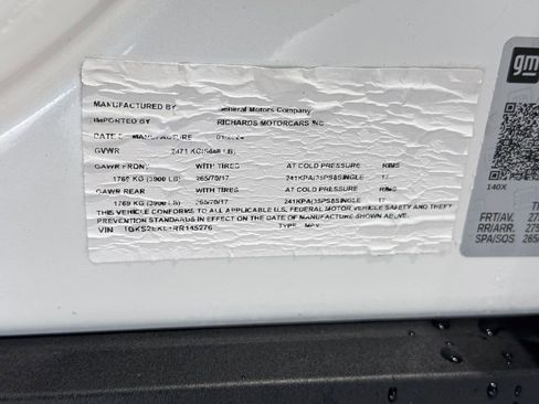 Certified 2024 GMC Yukon Denali Ultimate image 11