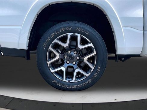 Used 2025 RAM 1500 Laramie w/ Sport Appearance Package AWD/4WD image 38