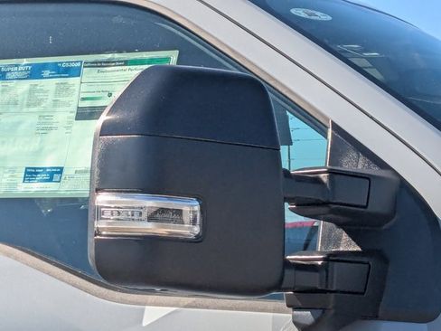 New 2026 Ford F350 Lariat w/ Black Appearance Package image 13