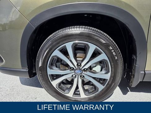 Certified 2024 Subaru Forester Limited AWD/4WD image 9
